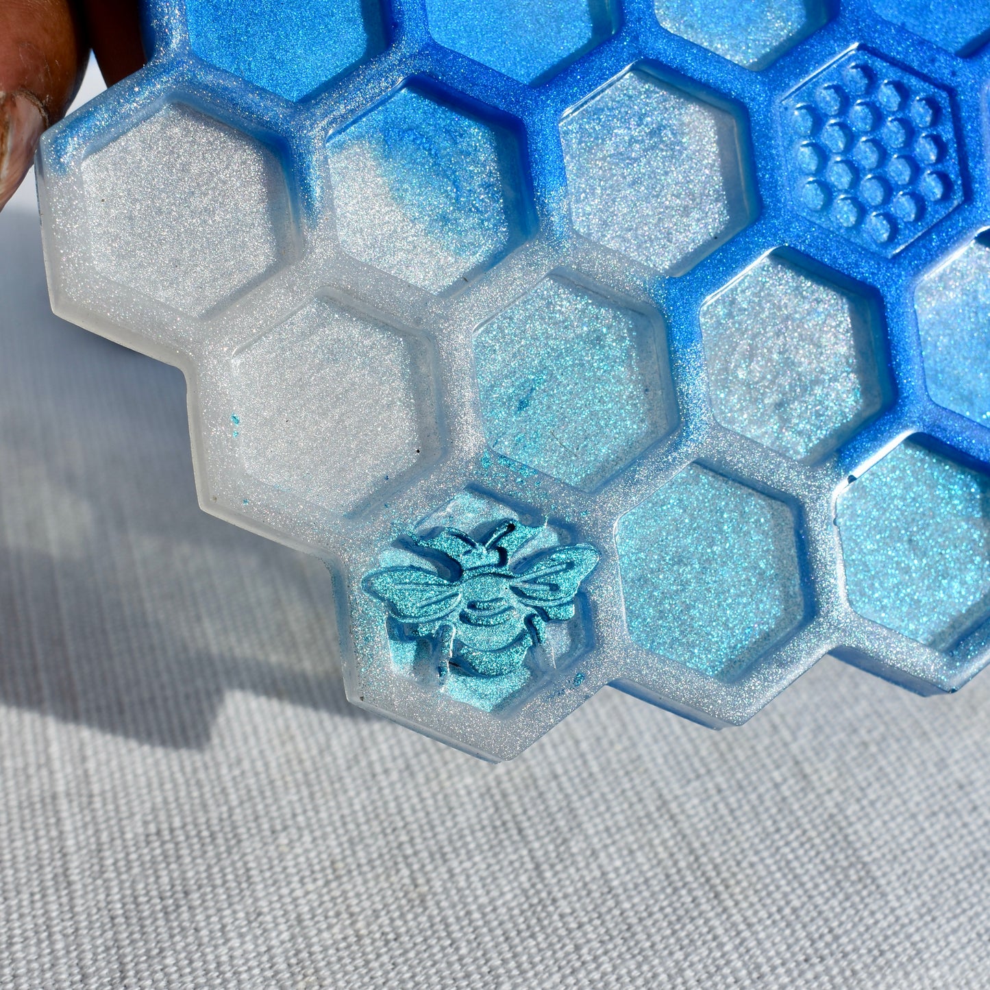 Honeycomb Coasters with Holder • Honey Bee Resin Coasters • Bumble Bee Coaster Set Bee Lover Gift 🐝