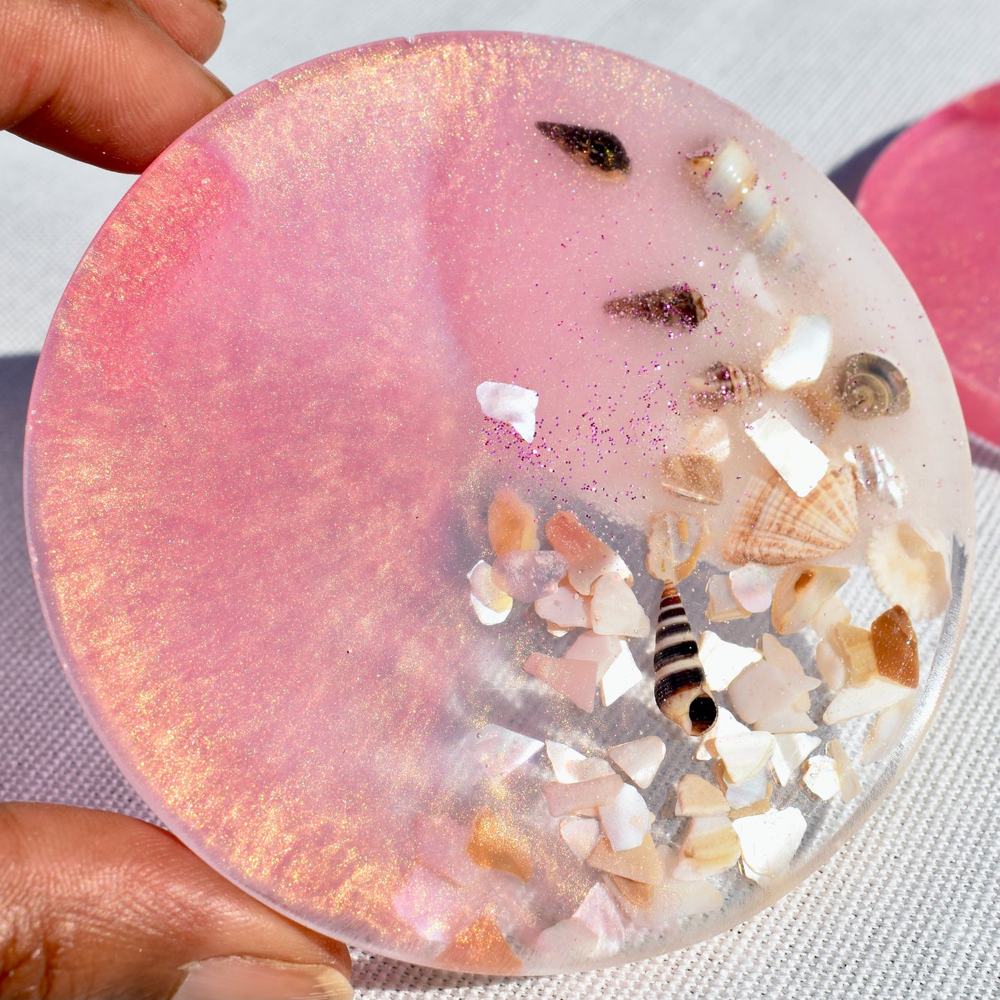 Seashell Coasters with Holder (Assorted Colors)