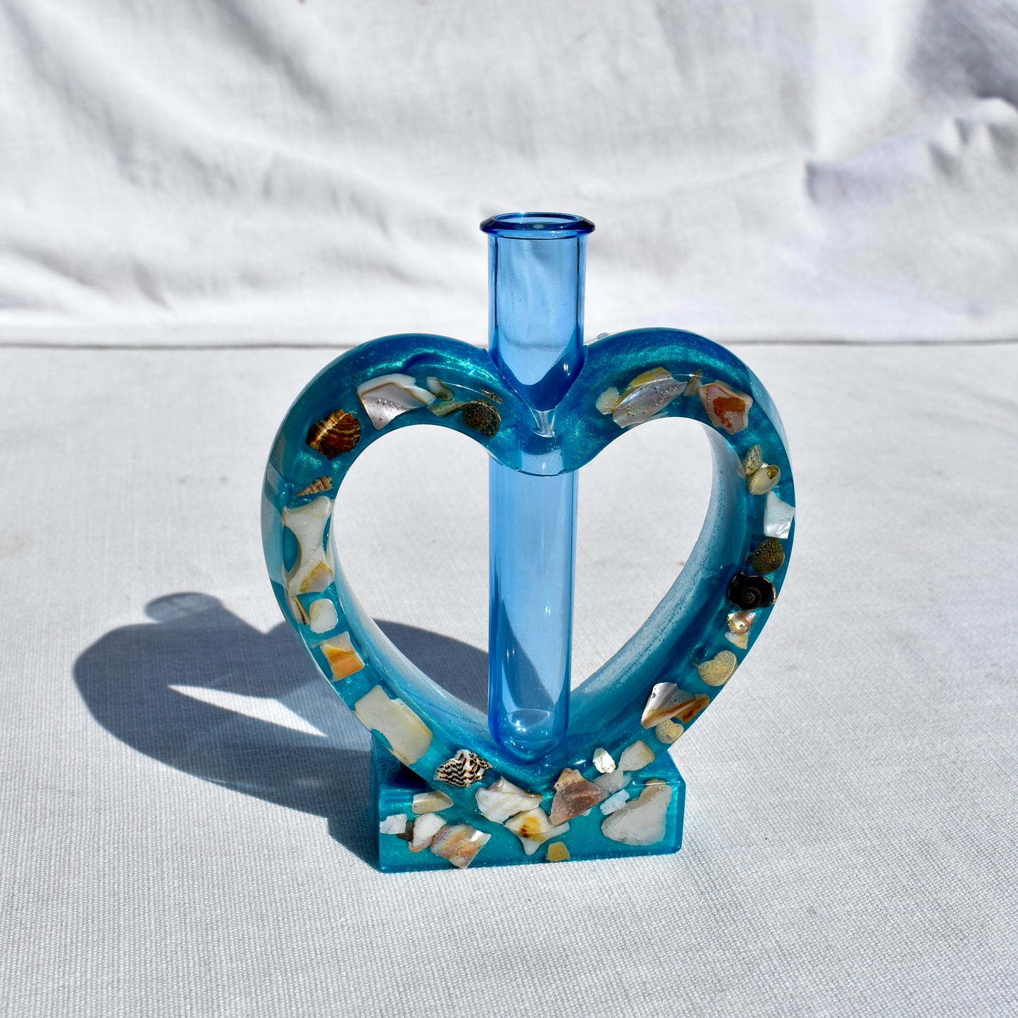 Heart Shaped Propagation Vase (2-piece set) • Hydroponic Plant Cutting Vase