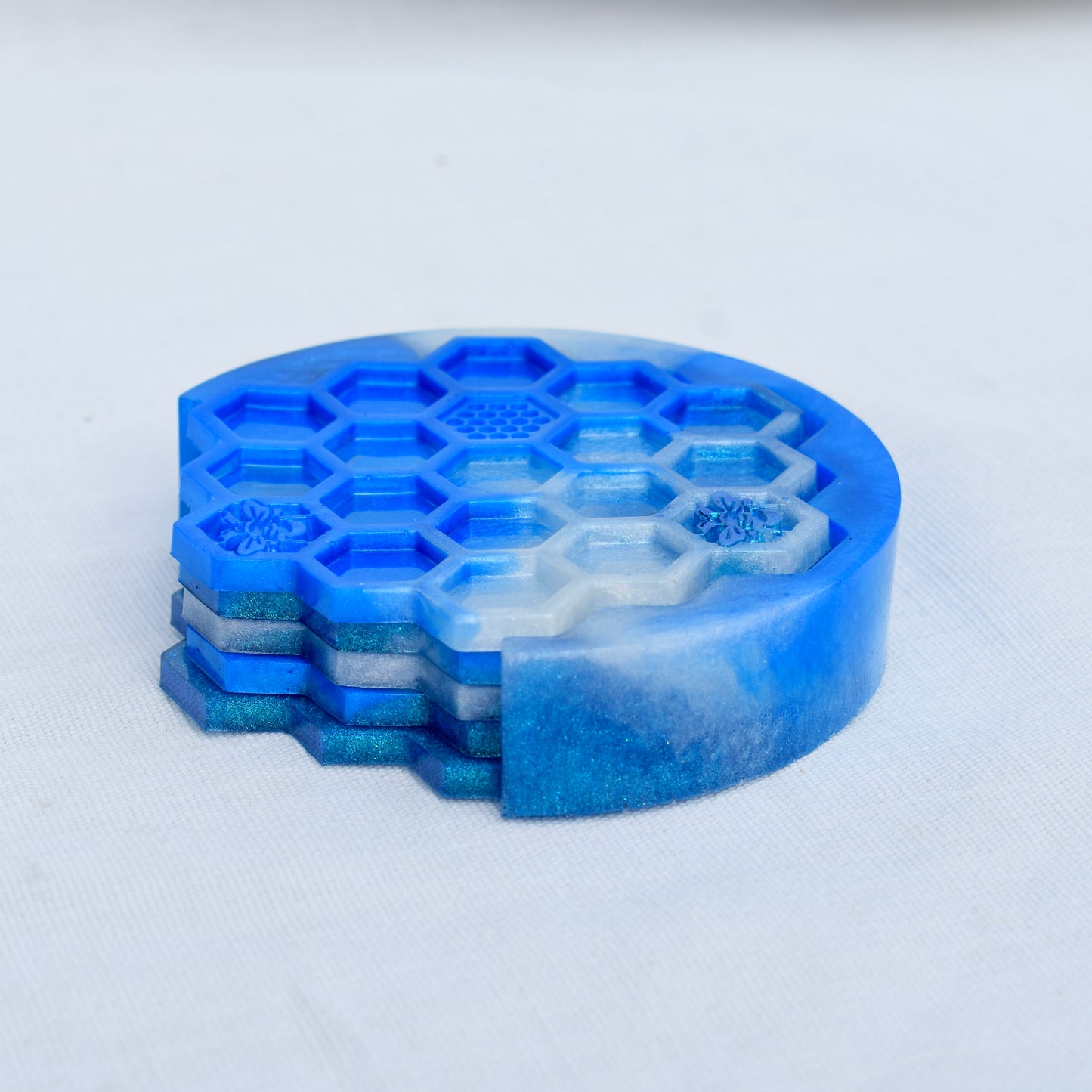 Blue & White Honeycomb Coasters with Holder • Honey Bee Resin Coasters • Bee Lover Coaster Set Gift 🐝