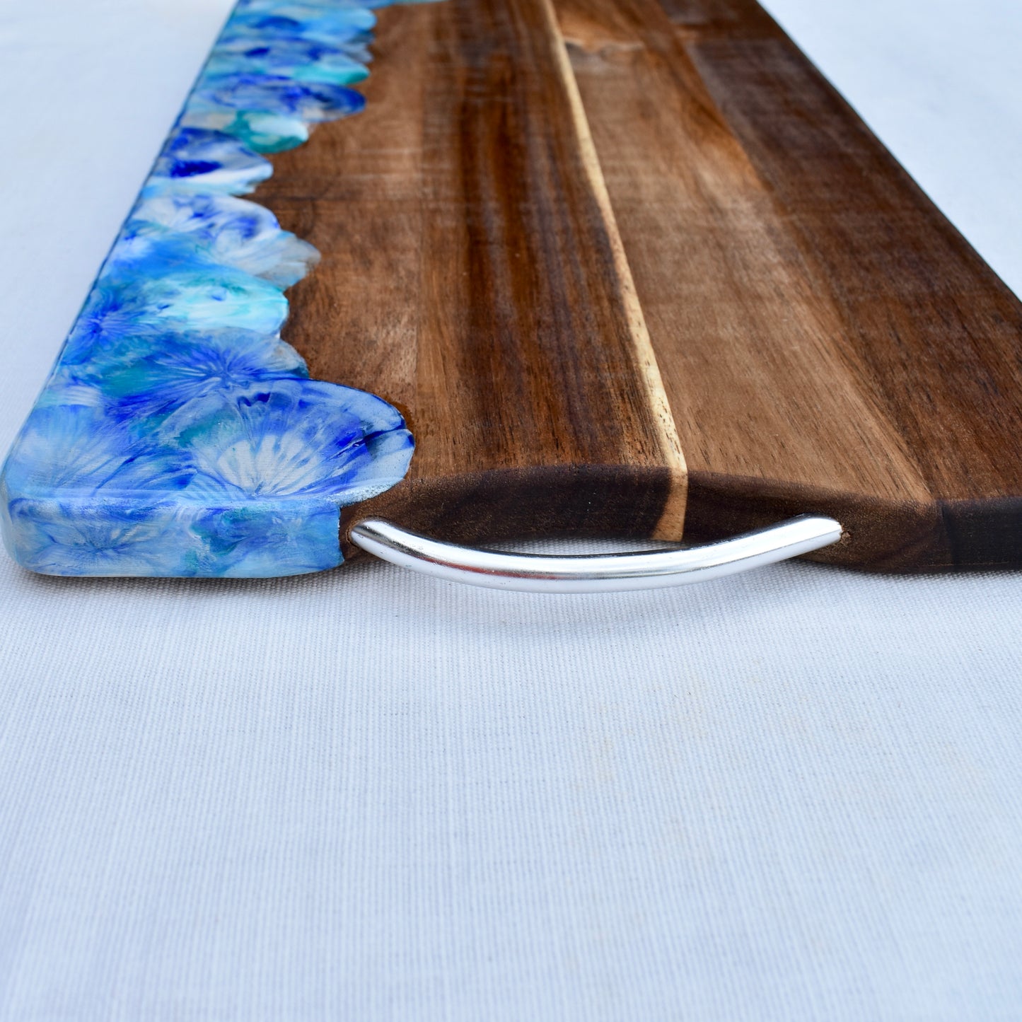 Blue & White Cheese Board - Acacia Wood Serving Tray – Blue Charcuterie Board