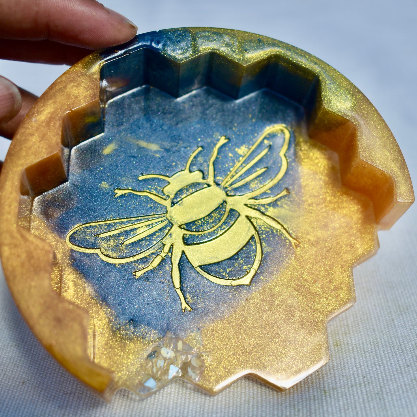 Honeycomb Coasters with Holder • Honey Bee Resin Coasters • Bumble Bee Coaster Set Bee Lover Gift 🐝