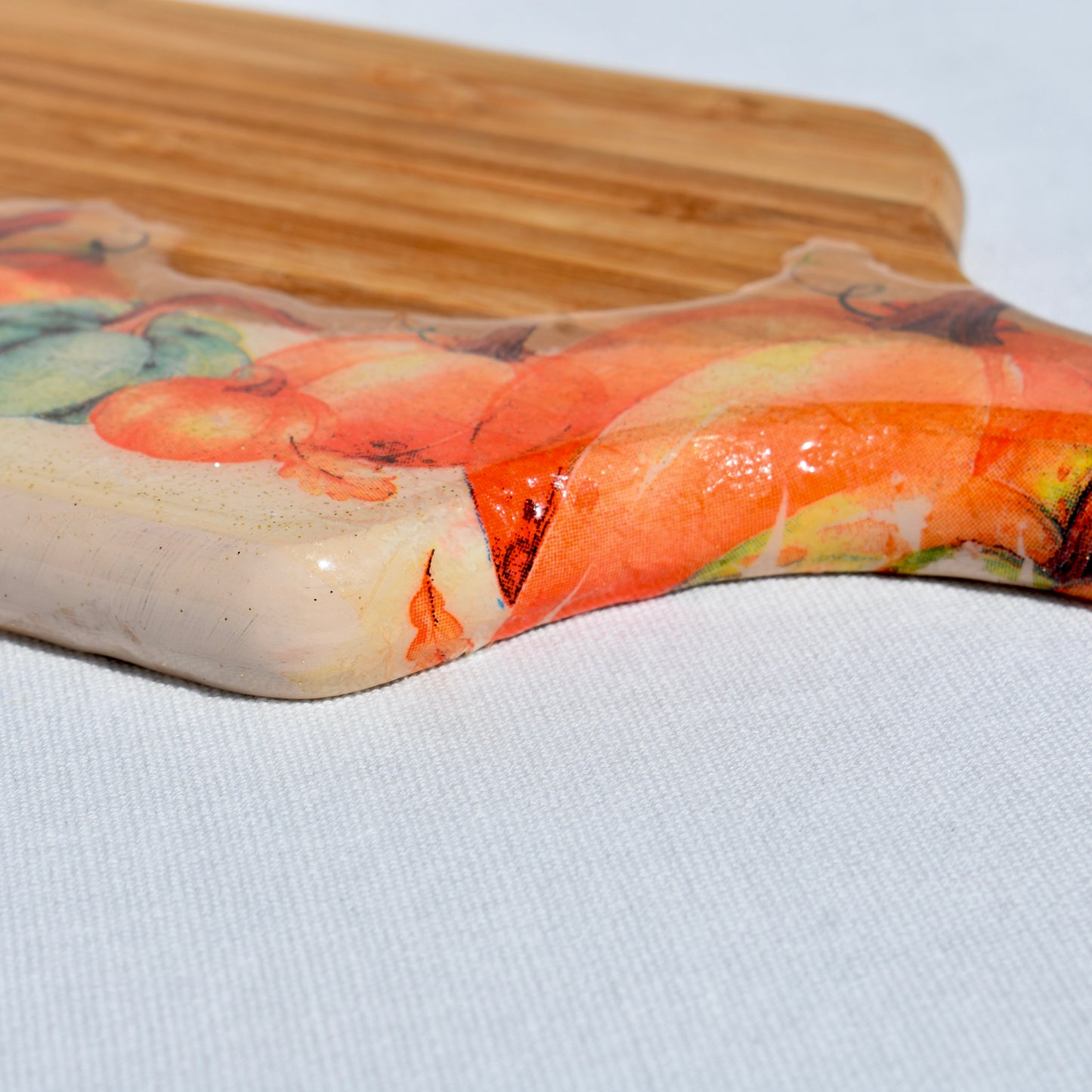 Pumpkin “Give Thanks” Bread Board • Pumpkin Vibe Charcuterie Board