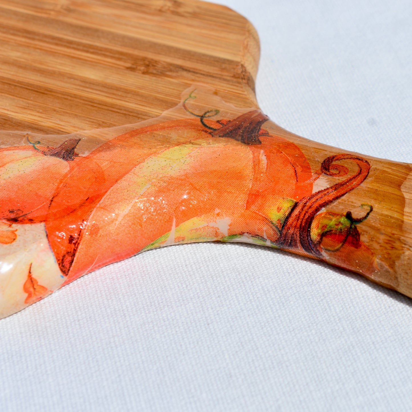 Pumpkin “Give Thanks” Bread Board • Pumpkin Vibe Charcuterie Board