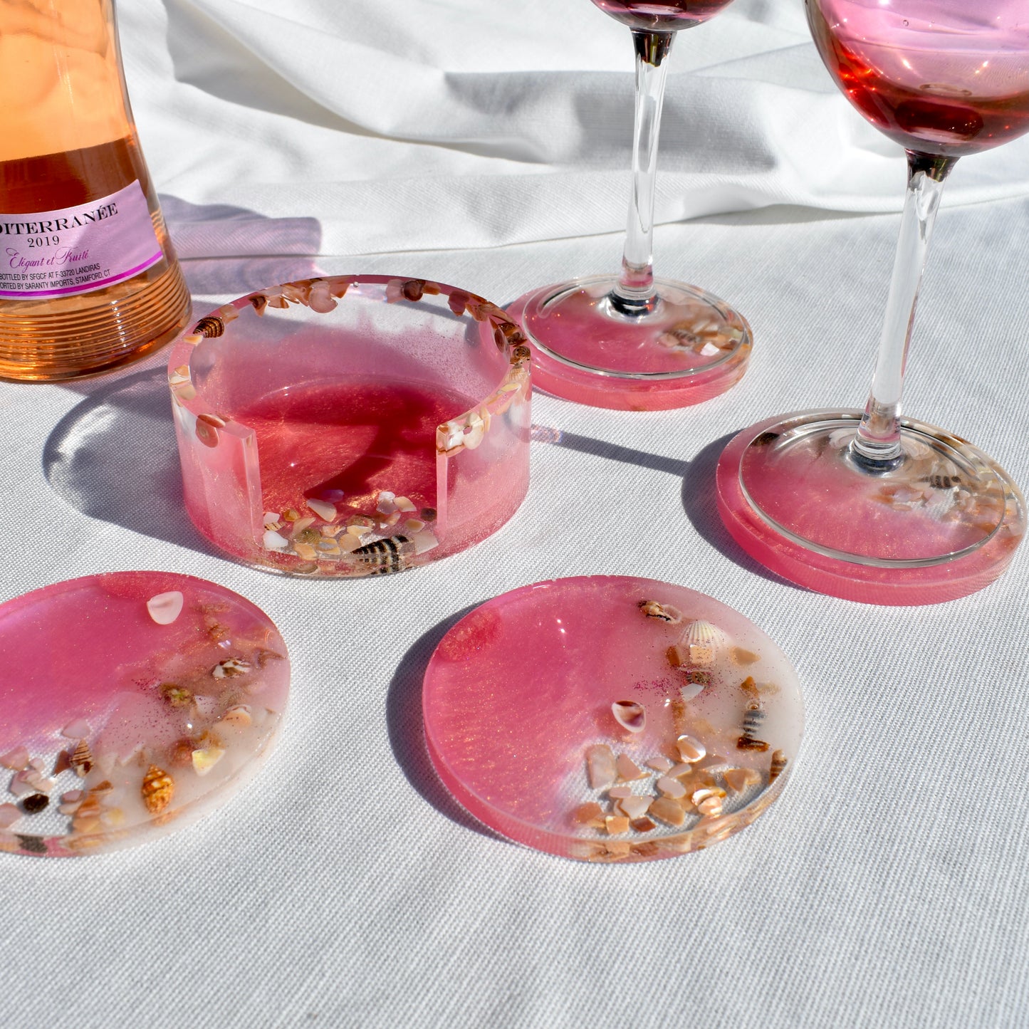 Seashell Coasters with Holder (Assorted Colors)