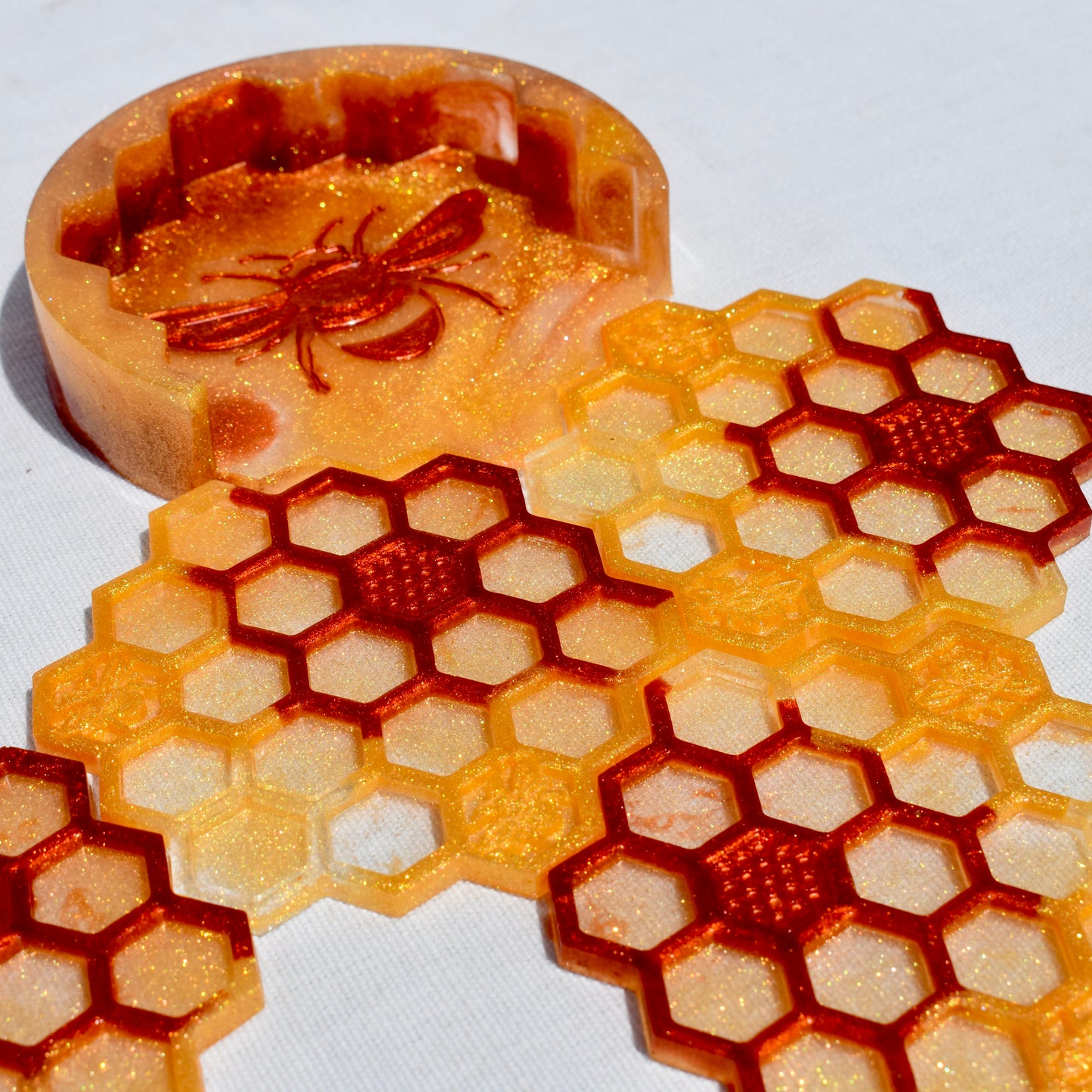Honeycomb Coasters with Holder • Honey Bee Resin Coasters • Bumble Bee Coaster Set Bee Lover Gift 🐝