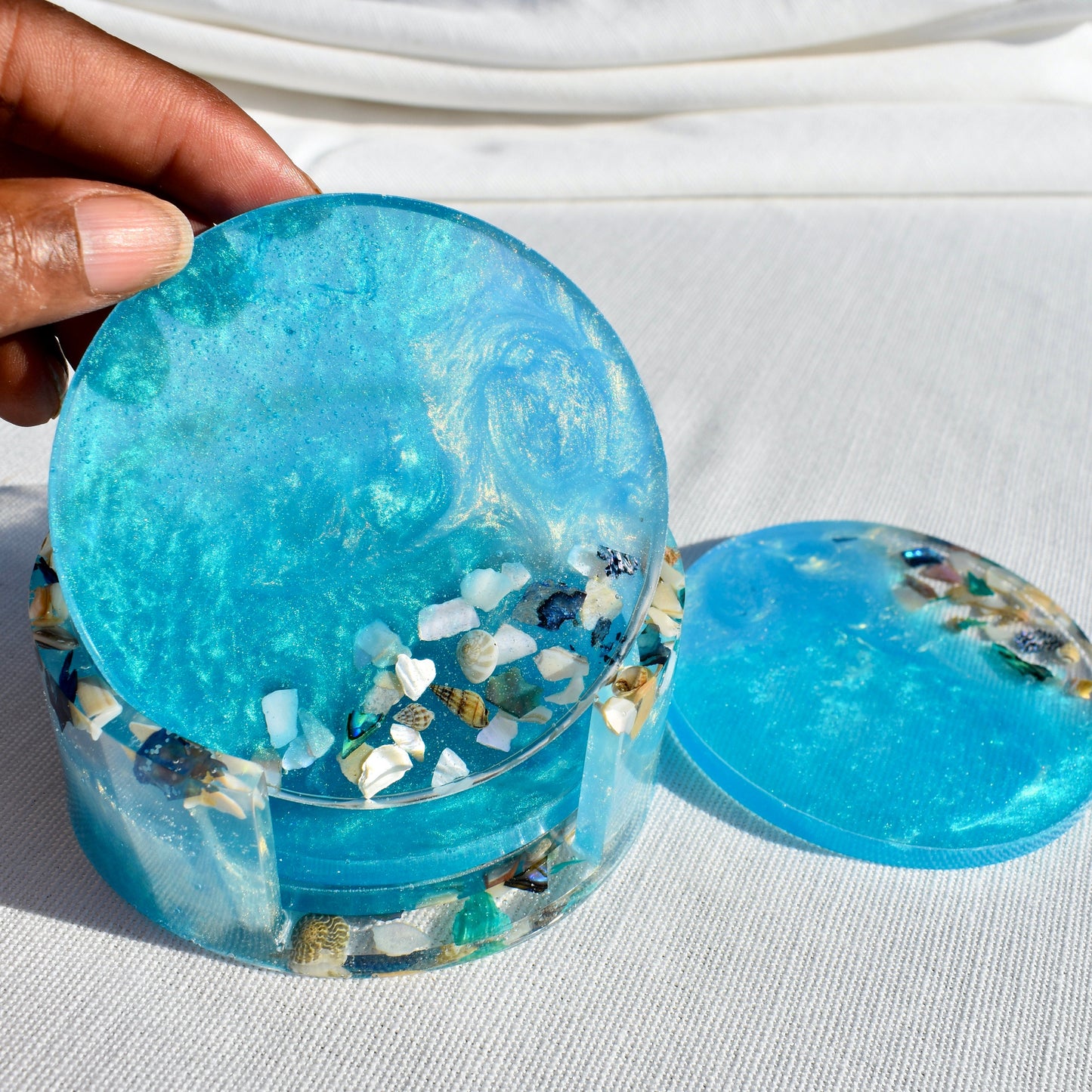 Seashell Coasters with Holder (Assorted Colors)