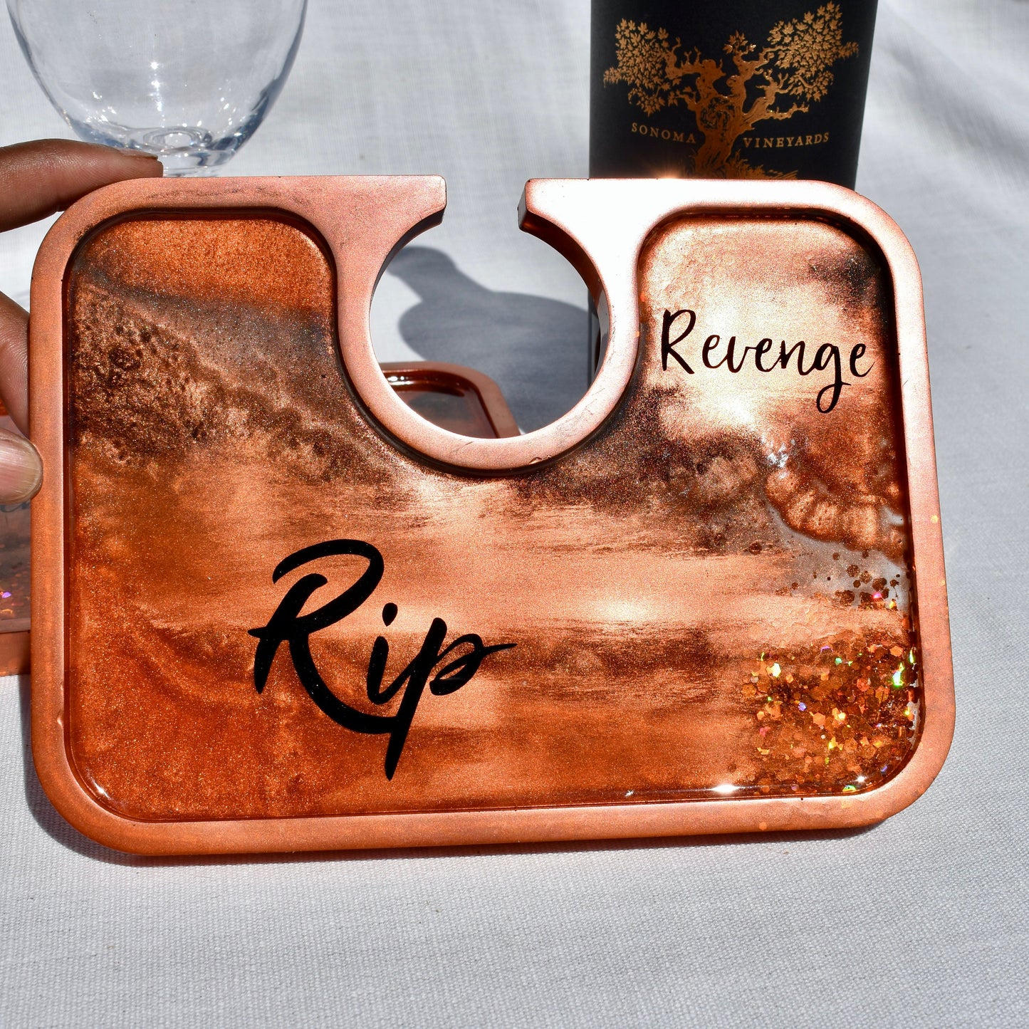 Yellowstone: Beth & Rip Snack Tray Set