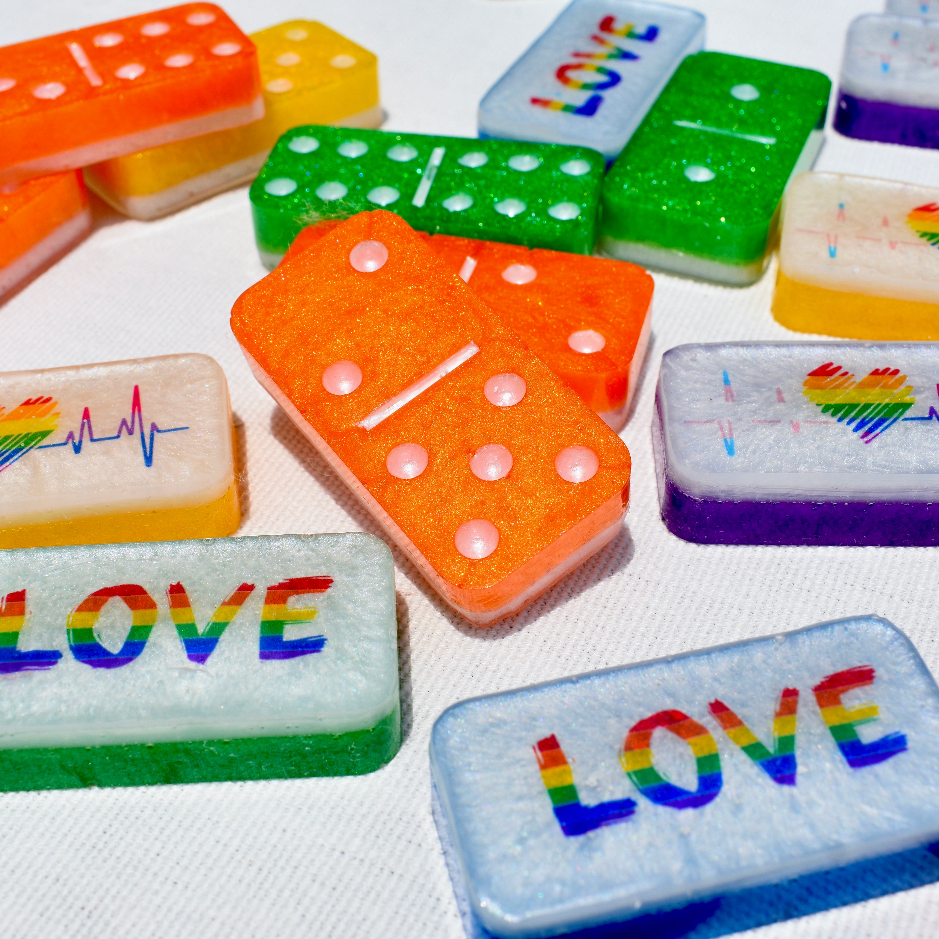 Handmade Resin Rainbow Dominoes Playing Game Dominoes Non deals Toxic Alcohol Ink Rainbow Color Dominoes