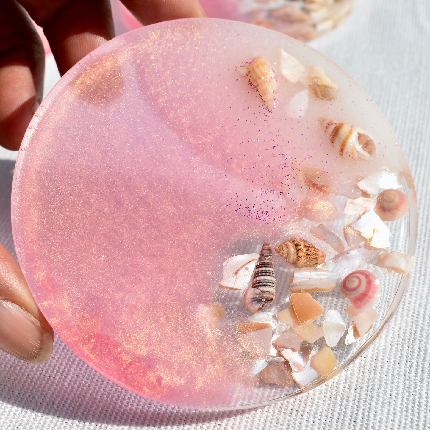 Seashell Coasters with Holder (Assorted Colors)