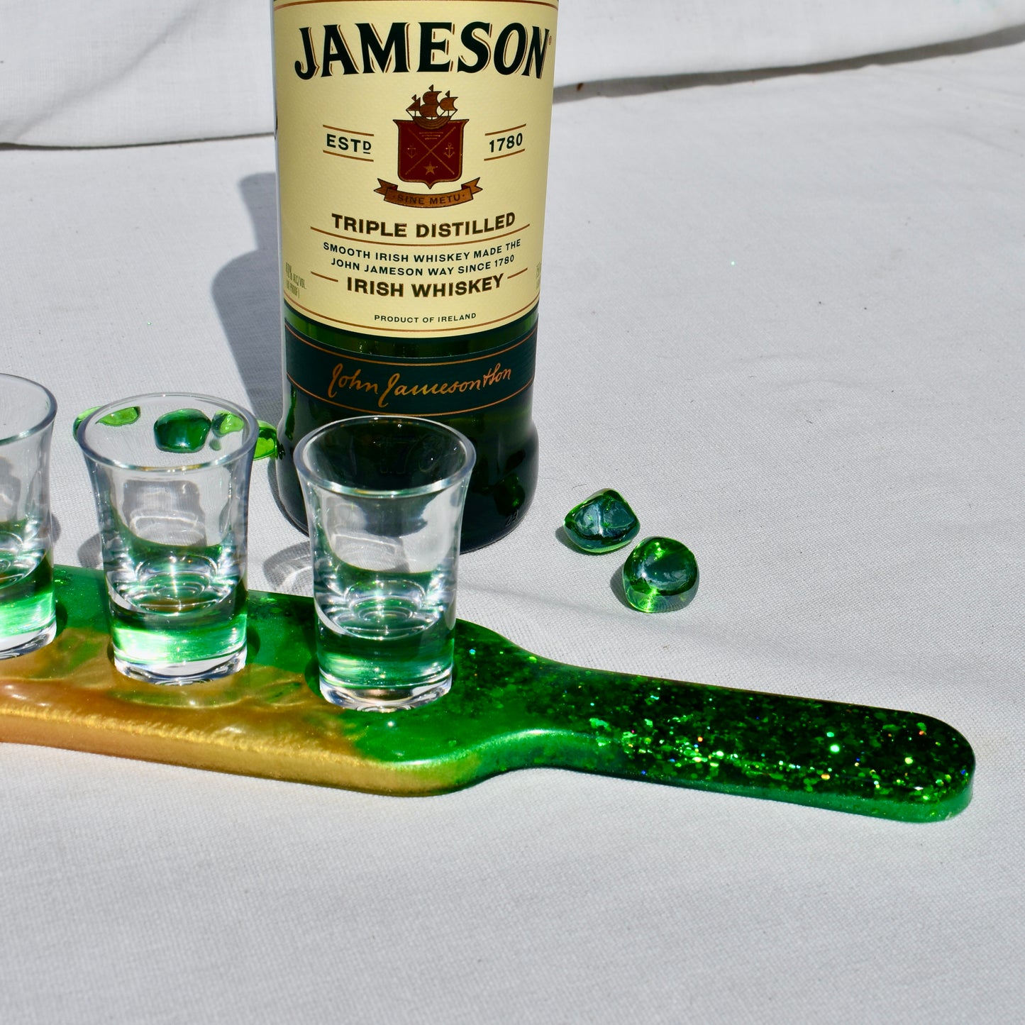 Irish Themed Shot Glass Paddle - 🍀Green & Gold Shot Glass Holder –  Beer Flight