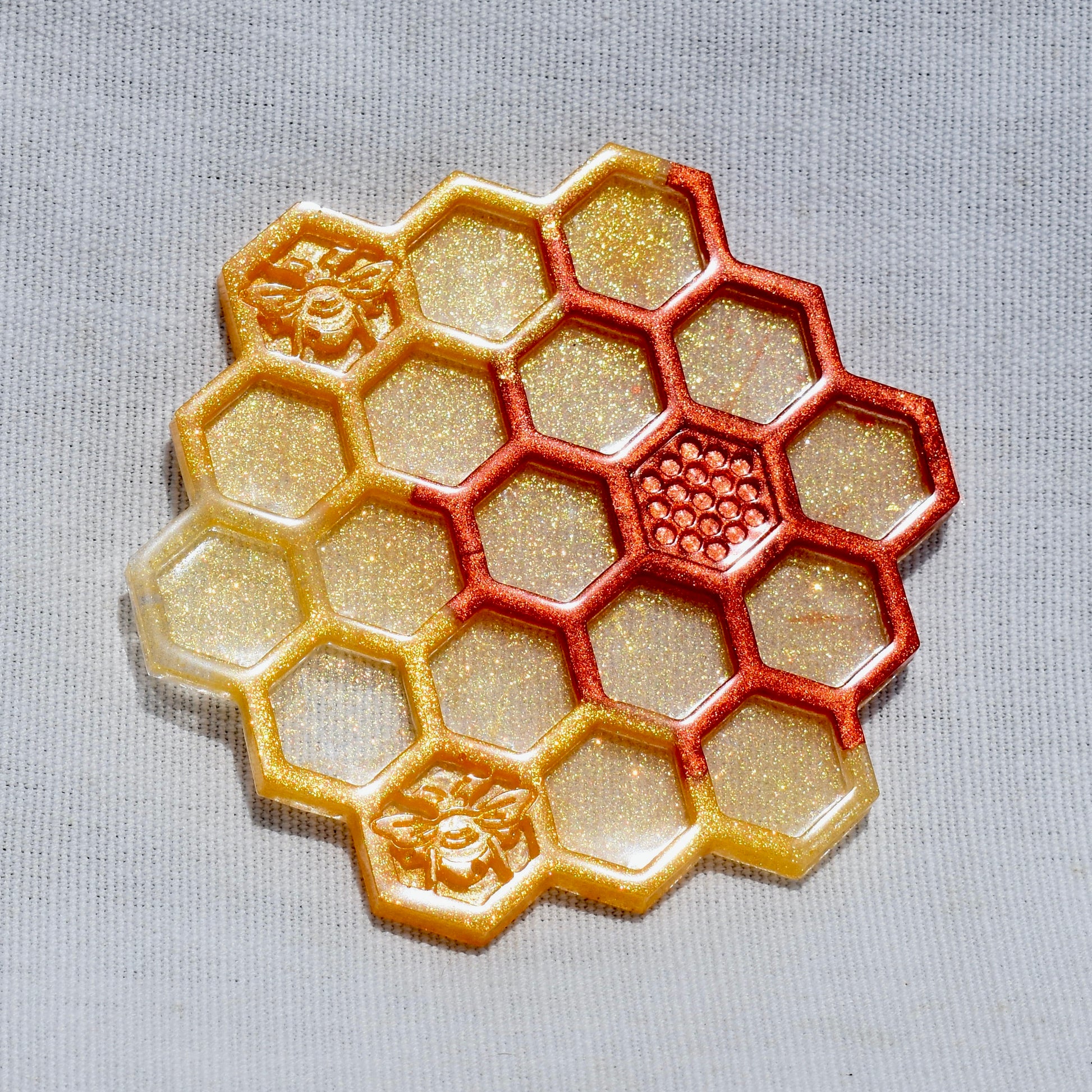 Charming cottage style honey bee resin coaster 5 piece set with