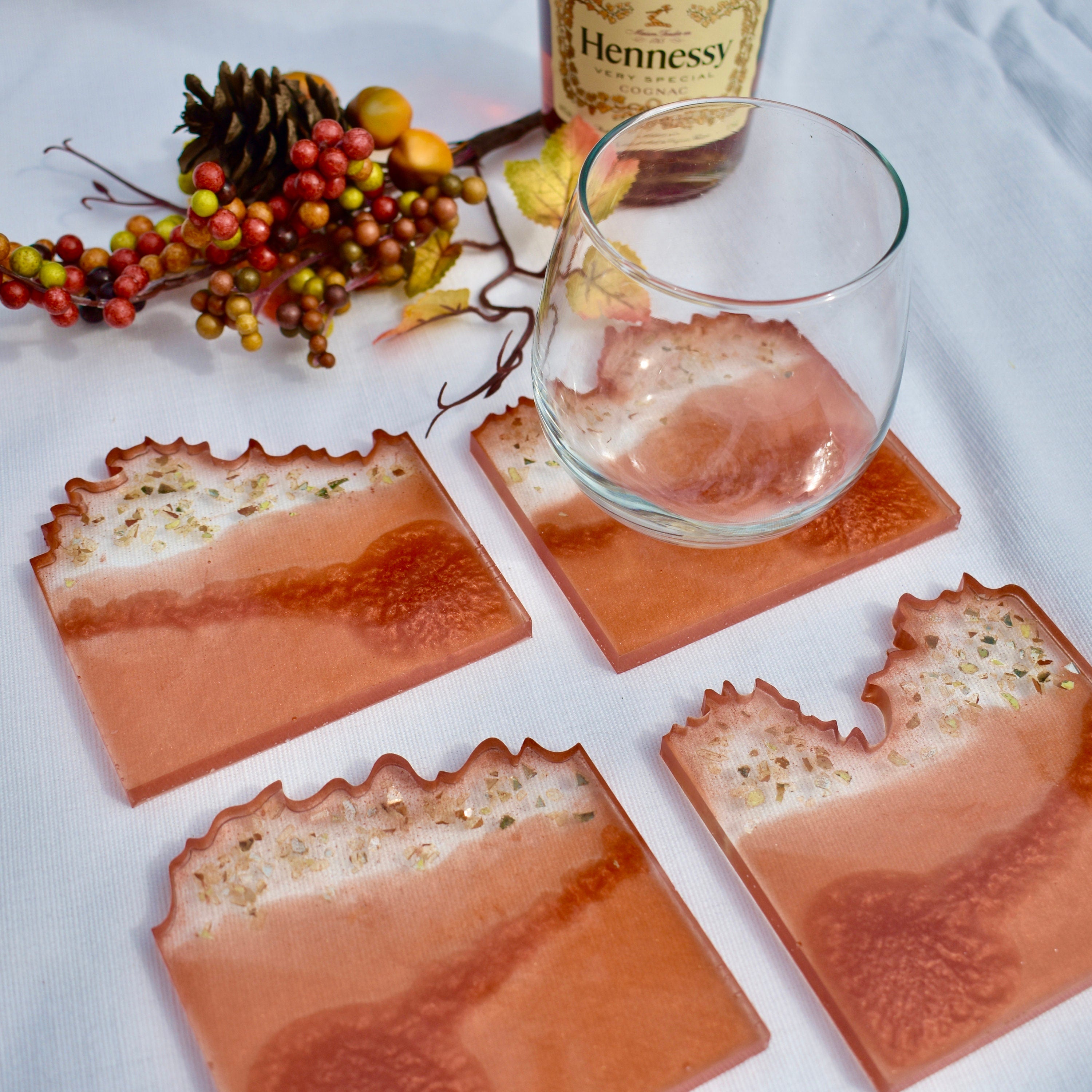 Elegant Wave Edge Resin Coasters Holiday Coaster Set Sparrow